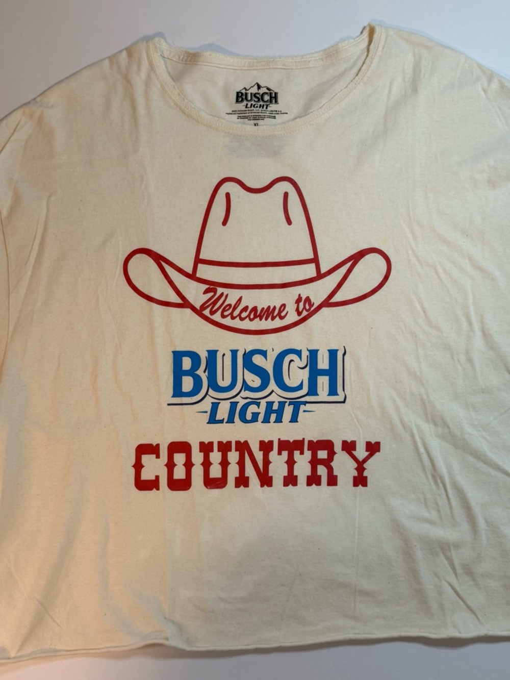 Busch Light "Country" Cropped XL Graphic Tee - Cream, Red & Blue